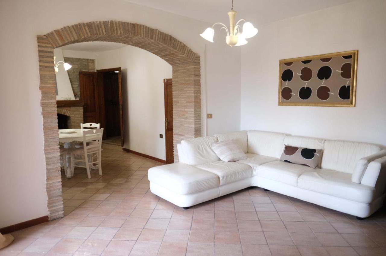 דירות Montefranco La Residenza Dei Nonni מראה חיצוני תמונה